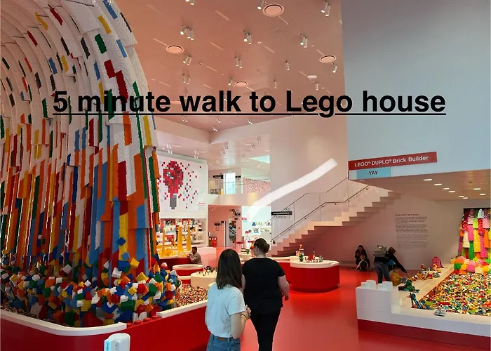 Apartment 300 Meter Walk To Lego House - 80m2 Two Bedroom With Garden - Unit B *